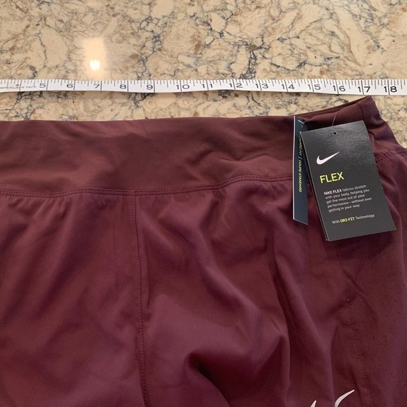 Nike Flex Women's Shorts, Extra Large, NWT - Picture 3 of 5